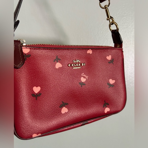 Mini red coach shoulder bag - Picture 2 of 5